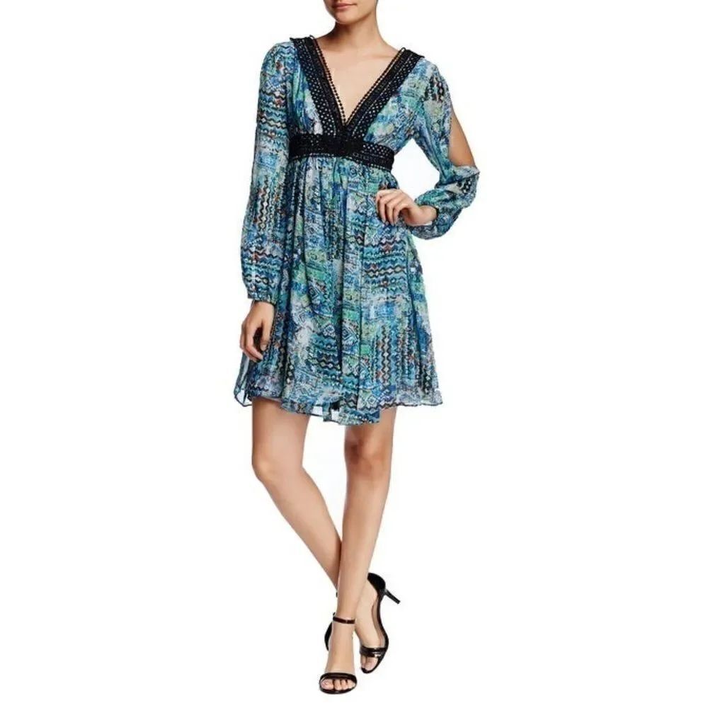 Betsey Johnson Dress Cold Shoulder Crochet Trim 4